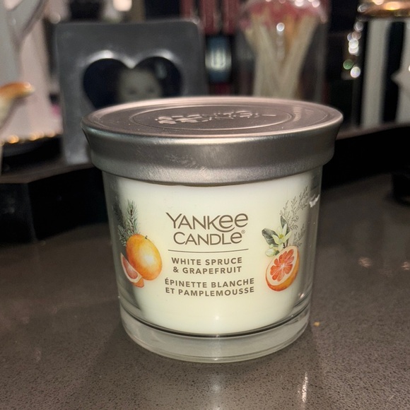 Yankee Candle Other - Yankee Candle White and Silver Citrus Scented Candle